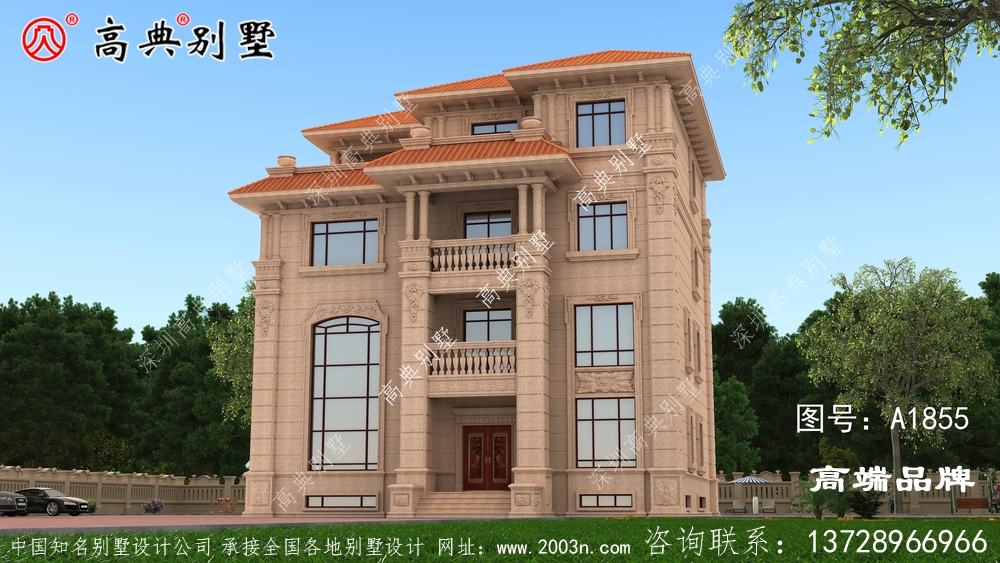 主墙外为统一的棕色瓷砖 ，色彩鲜艳简约大气